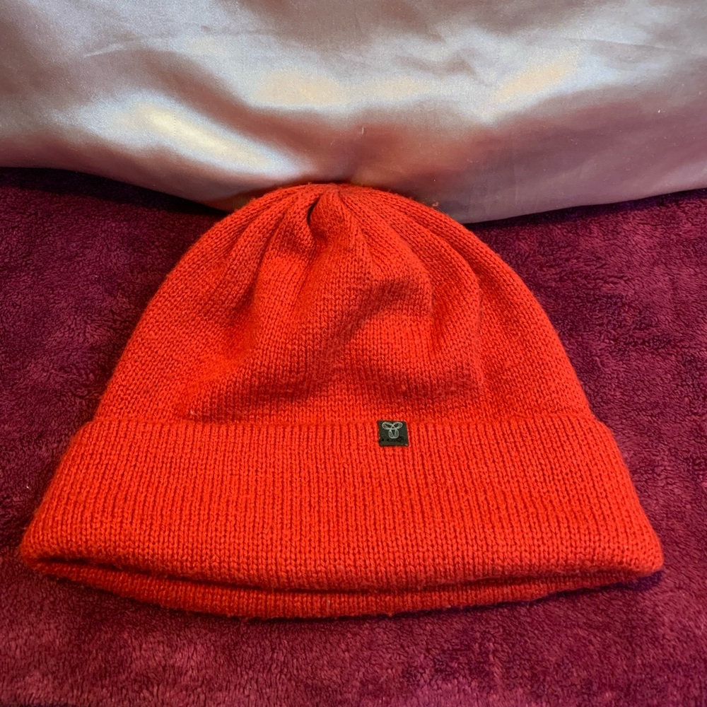 TNA beanie
